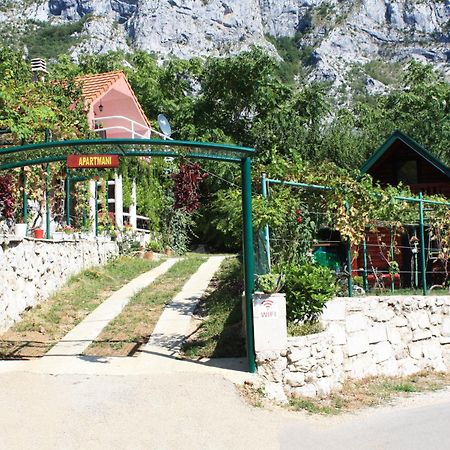 Holiday Village Ostrog Niksic ภายนอก รูปภาพ