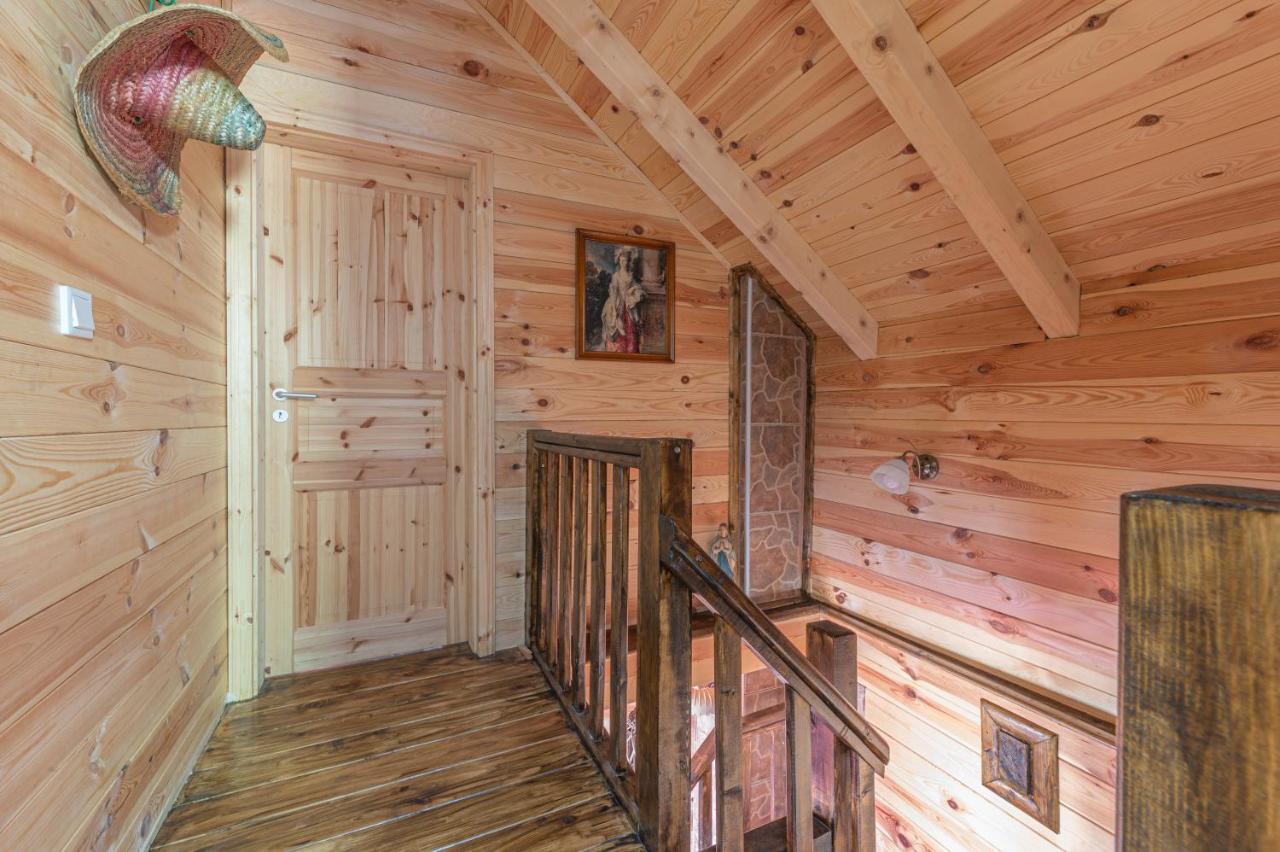 Holiday Village Ostrog Niksic ภายนอก รูปภาพ