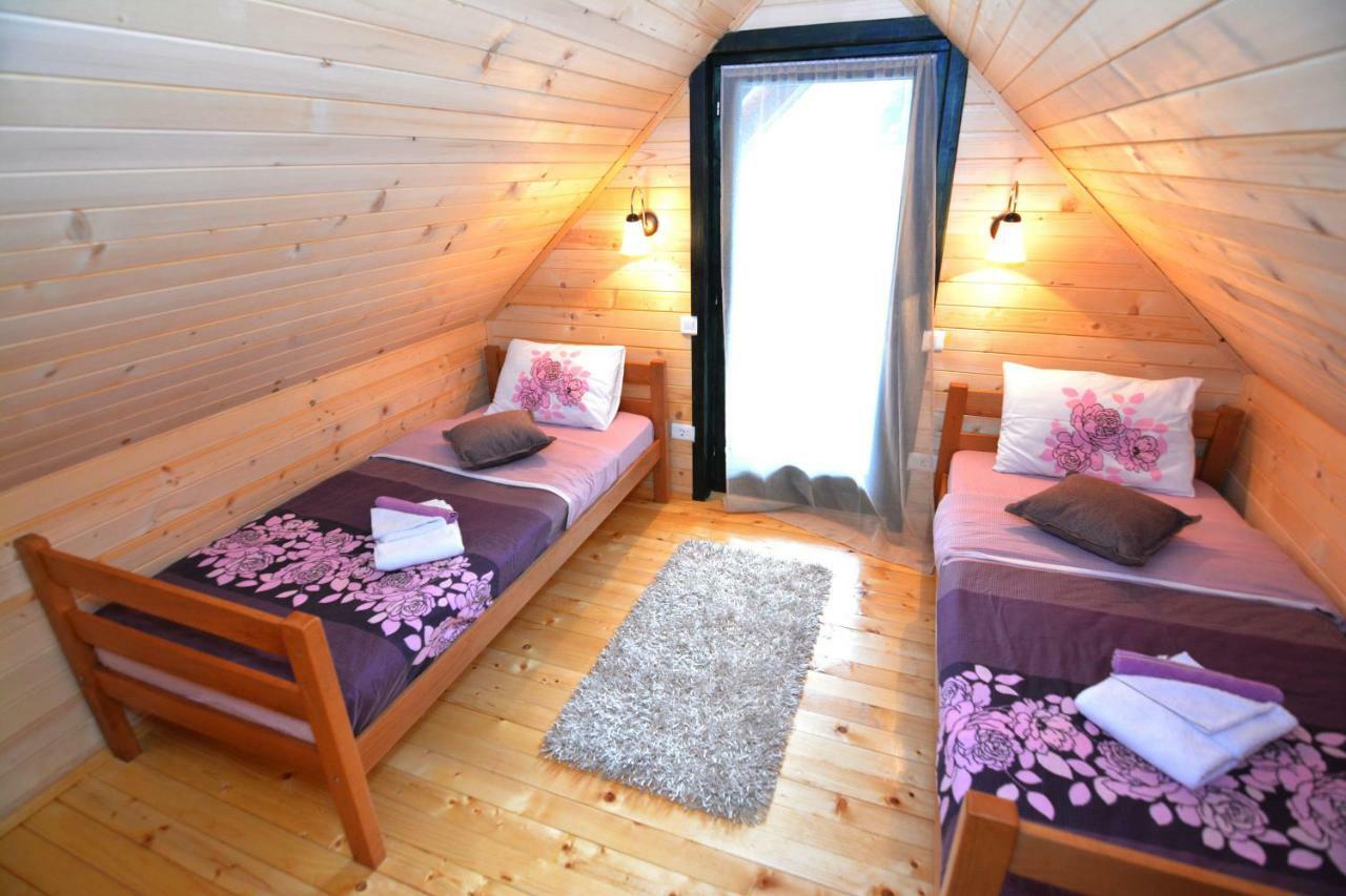 Holiday Village Ostrog Niksic ภายนอก รูปภาพ